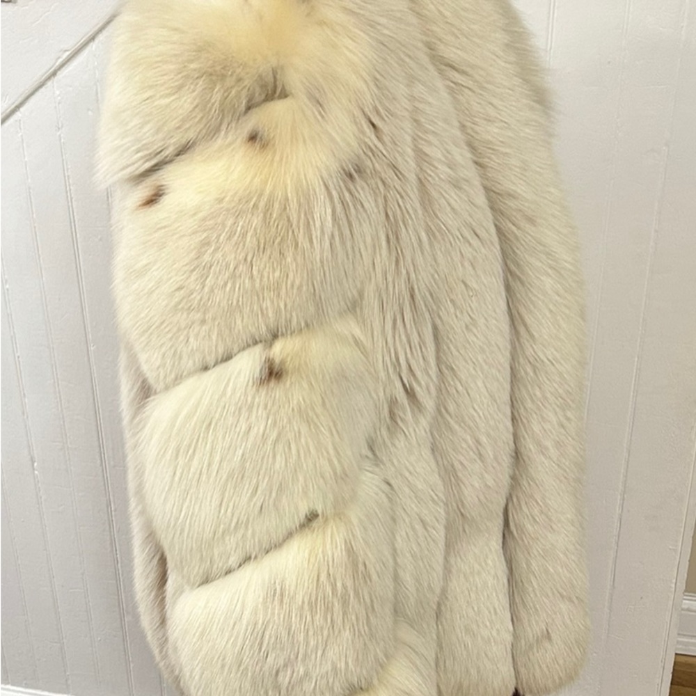 COPY - SILVER FOX FUR COAT - Picture 13 of 16